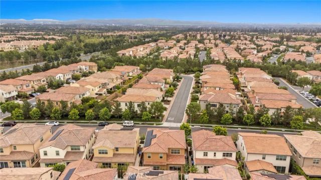 126 Imagination Trail, Irvine, CA 92620