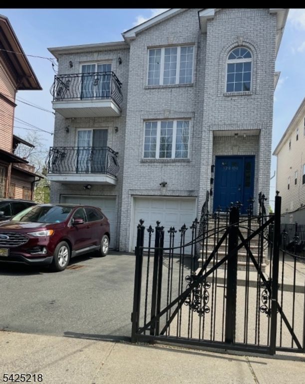 128 Lincoln Ave, Newark City, NJ 07104
