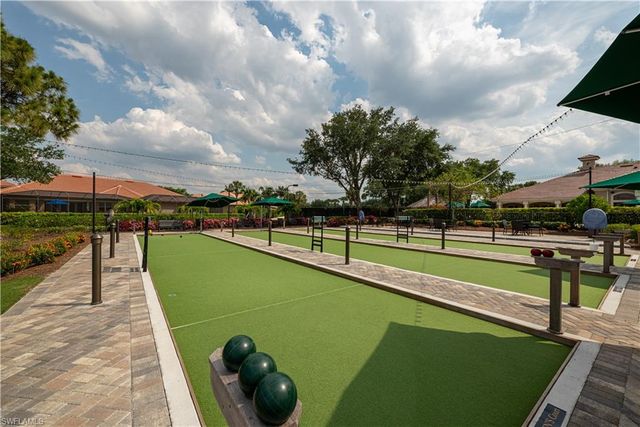 5697 Heron LN 602, Naples, FL 34110