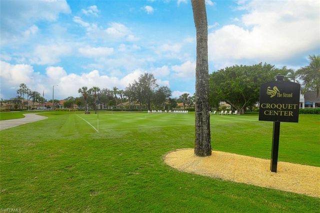 5697 Heron LN 602, Naples, FL 34110