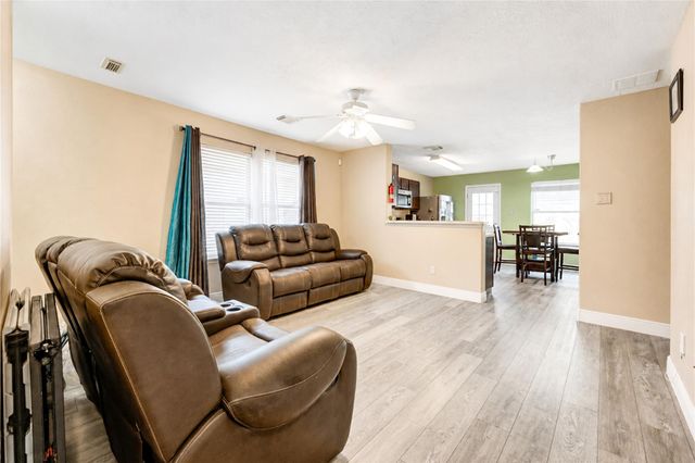 7602 Drifting Willow Court, Cypress, TX 77433