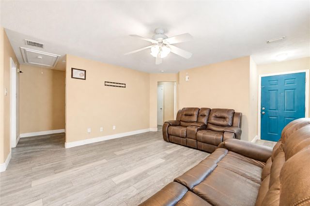 7602 Drifting Willow Court, Cypress, TX 77433