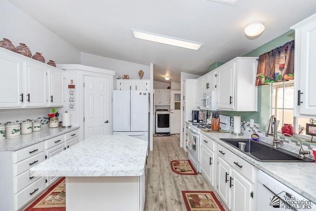 13516 E 52 St, Yuma, AZ 85367
