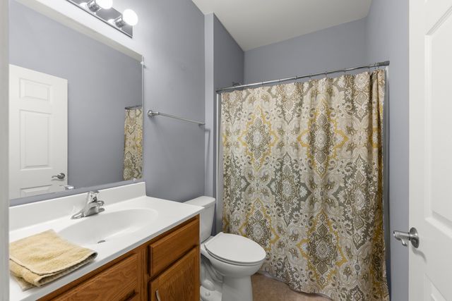 16808 Ennerdale Avenue, Lockport, IL 60441
