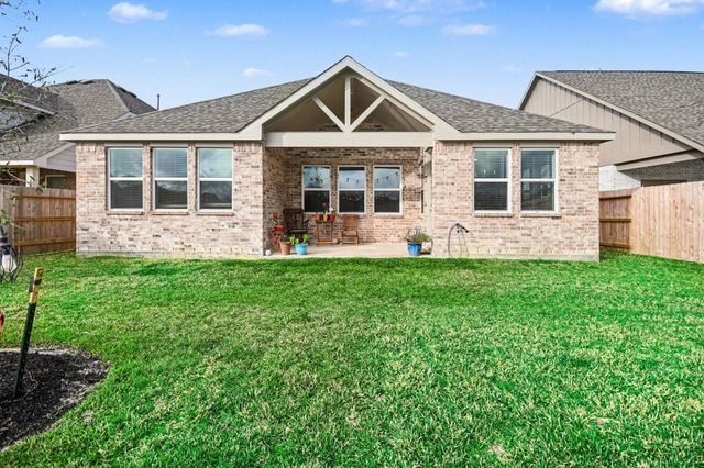 15311 Laurel Oak Lane, Santa Fe, TX 77517