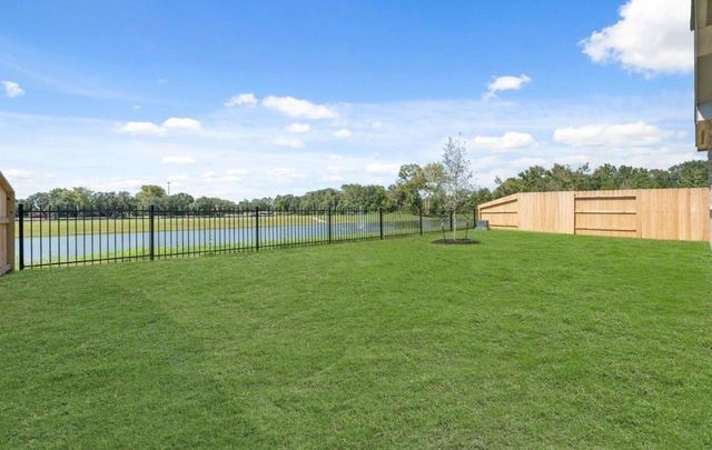 15311 Laurel Oak Lane, Santa Fe, TX 77517