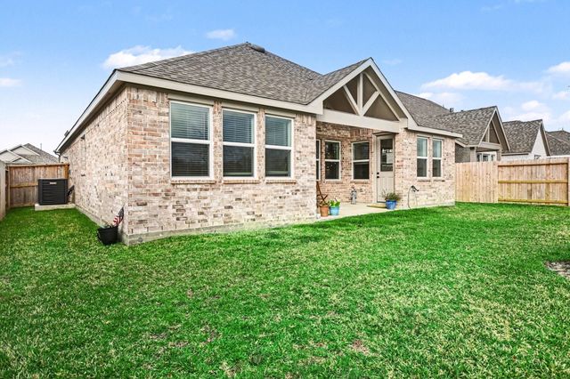 15311 Laurel Oak Lane, Santa Fe, TX 77517
