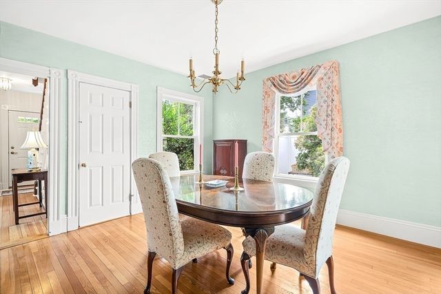 296 Linden St., Wellesley, MA 02481