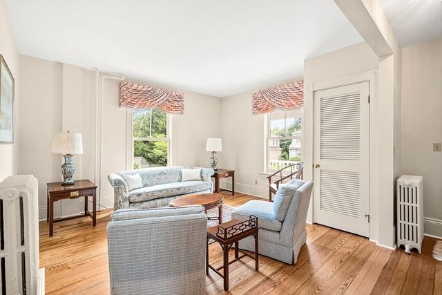 296 Linden St., Wellesley, MA 02481