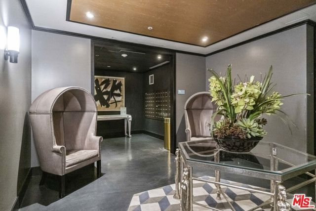 849 S Broadway 604, Los Angeles, CA 90014