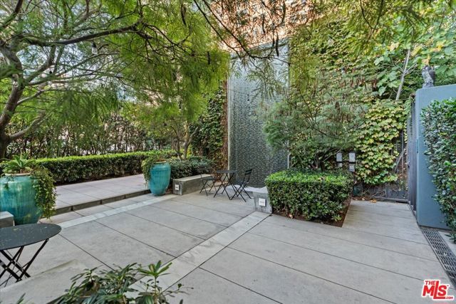 849 S Broadway 604, Los Angeles, CA 90014