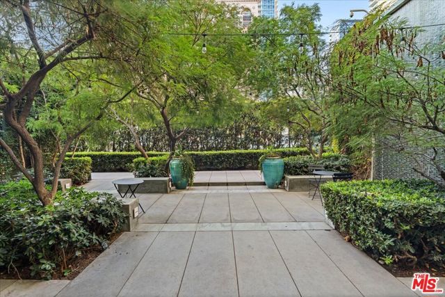 849 S Broadway 604, Los Angeles, CA 90014