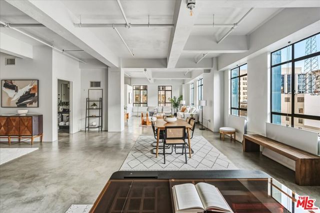 849 S Broadway 604, Los Angeles, CA 90014