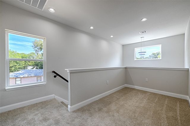 210 Mineral Wells Street B, Terrell, TX 75160