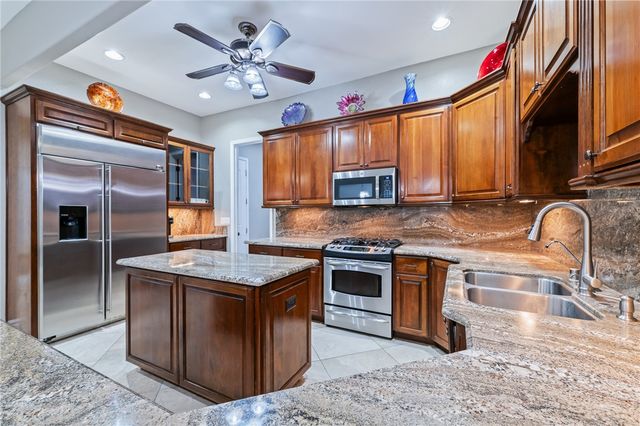 3427 Sun Lane, Bullhead City, AZ 86429