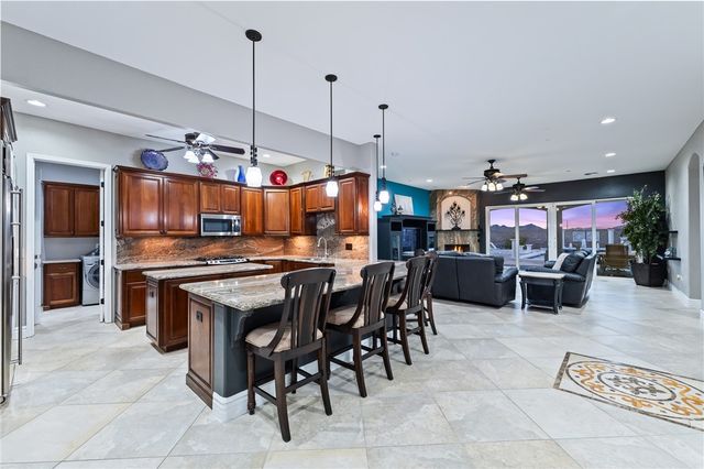 3427 Sun Lane, Bullhead City, AZ 86429