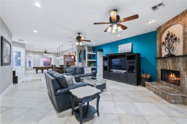 3427 Sun Lane, Bullhead City, AZ 86429