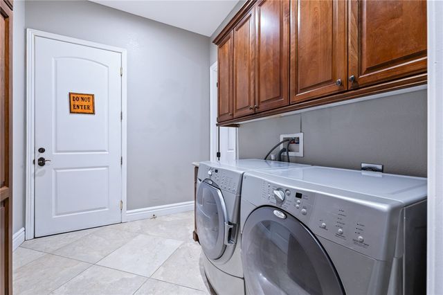 3427 Sun Lane, Bullhead City, AZ 86429