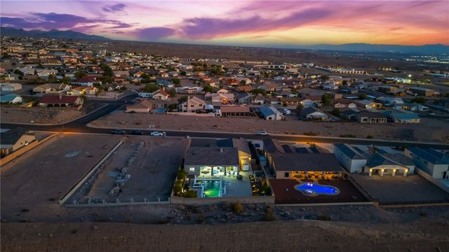 3427 Sun Lane, Bullhead City, AZ 86429