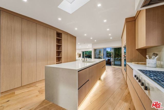 3084 Franklin Canyon Drive, Beverly Hills, CA 90210