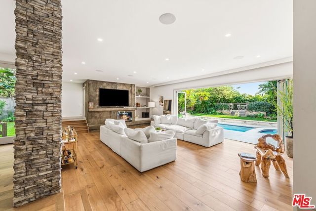 3084 Franklin Canyon Drive, Beverly Hills, CA 90210