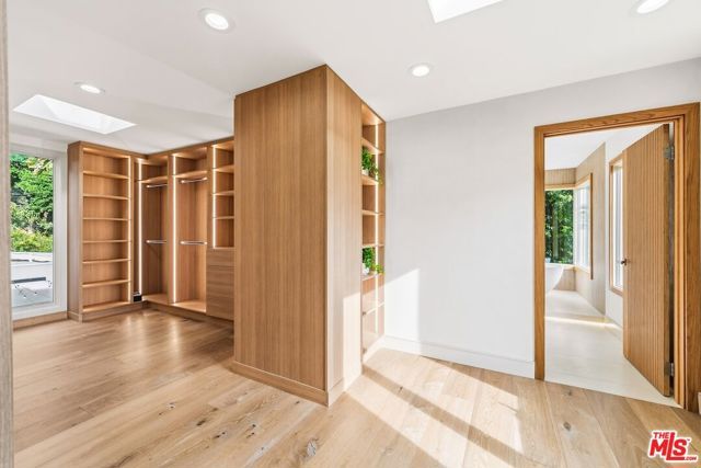 3084 Franklin Canyon Drive, Beverly Hills, CA 90210