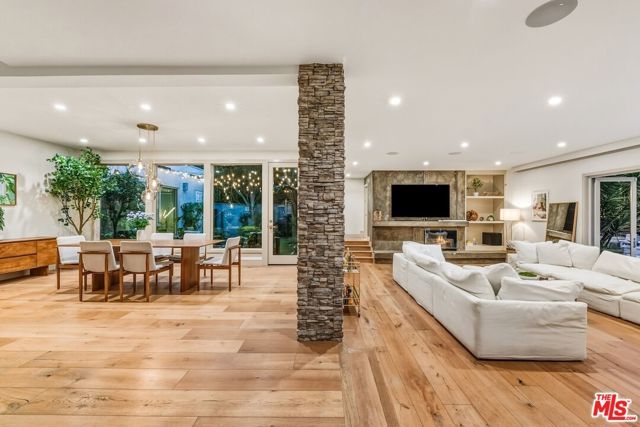 3084 Franklin Canyon Drive, Beverly Hills, CA 90210