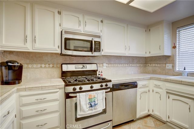 1637 Longbranch, Grover Beach, CA 93433