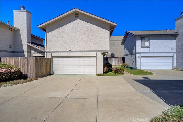 1637 Longbranch, Grover Beach, CA 93433