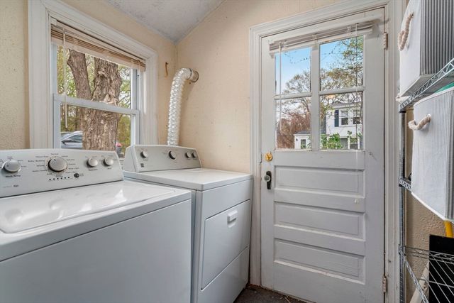 16 Oxford St, West Boylston, MA 01583