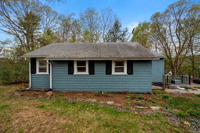 16 Oxford St, West Boylston, MA 01583