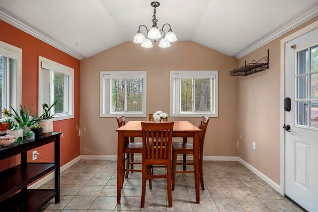 16 Oxford St, West Boylston, MA 01583