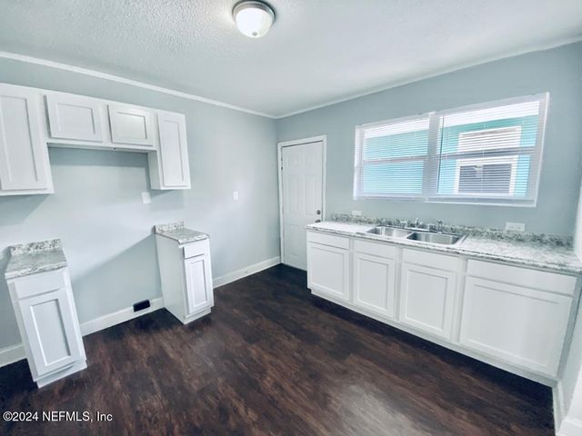 1471 MITCHELL Street, Jacksonville, FL 32209