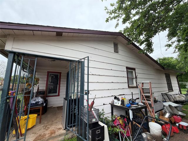 5054 Flamingo Road, Fort Worth, TX 76119