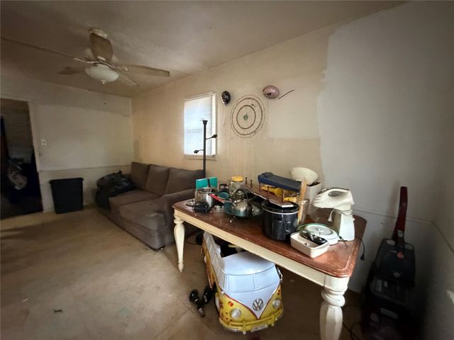 5054 Flamingo Road, Fort Worth, TX 76119