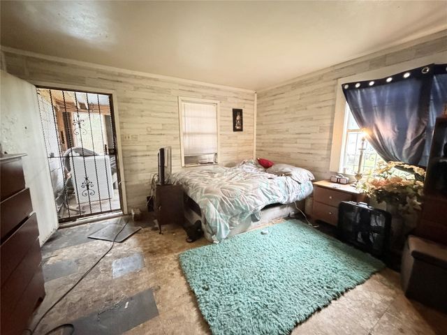 5054 Flamingo Road, Fort Worth, TX 76119