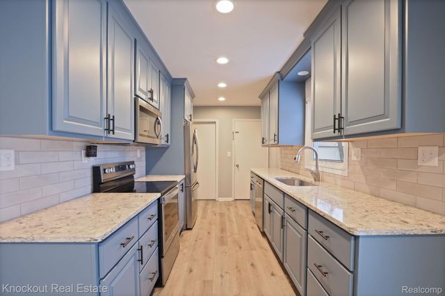 11086 N Evergreen Drive, Birch Run Township, MI 48415