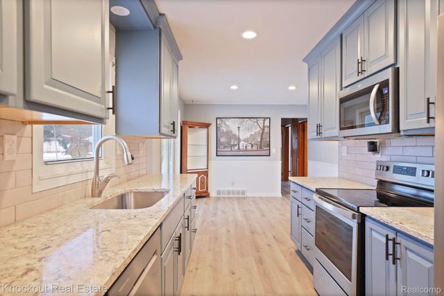 11086 N Evergreen Drive, Birch Run Township, MI 48415