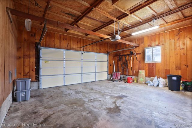 11086 N Evergreen Drive, Birch Run Township, MI 48415