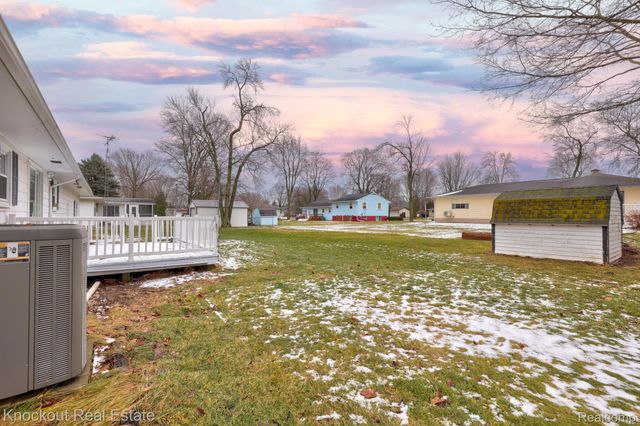 11086 N Evergreen Drive, Birch Run Township, MI 48415