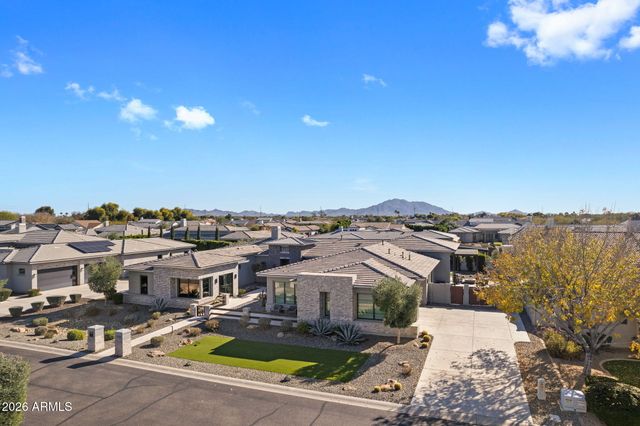 2725 E KINGBIRD Drive, Gilbert, AZ 85297