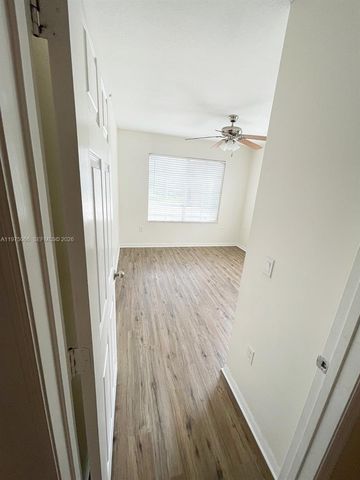 4081 San Marino Blvd 206, West Palm Beach, FL 33409