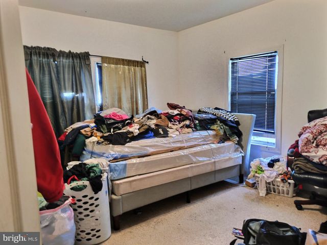 321 PARKWAY AVE, Trenton, NJ 08618