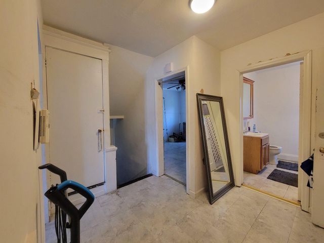 321 PARKWAY AVE, Trenton, NJ 08618