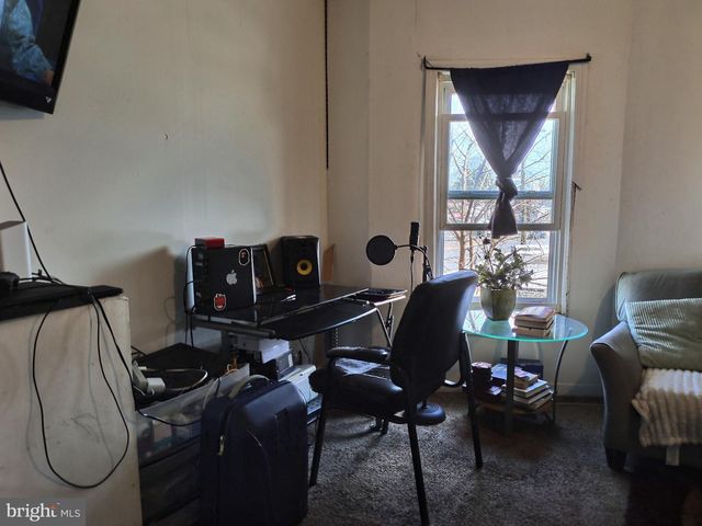 321 PARKWAY AVE, Trenton, NJ 08618