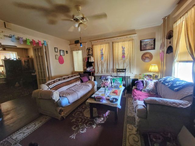 321 PARKWAY AVE, Trenton, NJ 08618