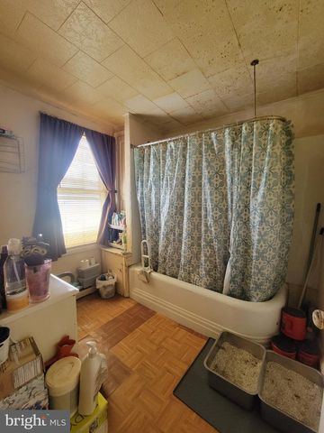 321 PARKWAY AVE, Trenton, NJ 08618