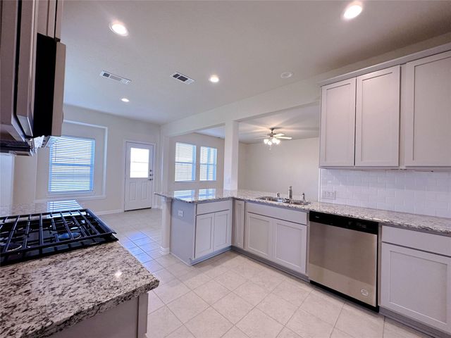 1707 Green Willow Court, Brookshire, TX 77423