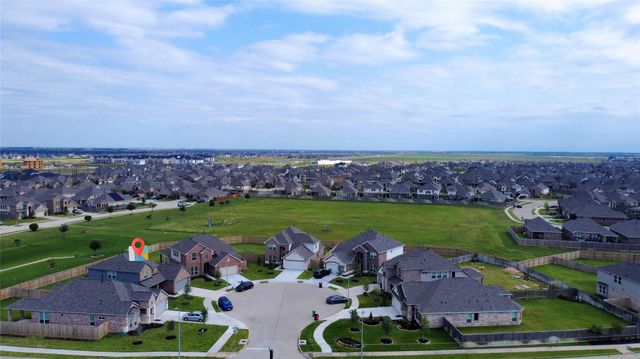 1707 Green Willow Court, Brookshire, TX 77423