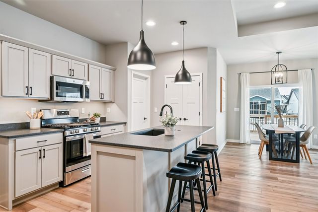 721 Chamberlin Lane, North Liberty, IA 52317